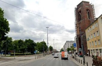 Ulica Grójecka przecinająca Plac Narutowicza. Fot. Google